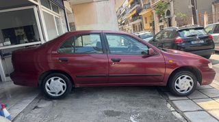 Nissan Almera 2000