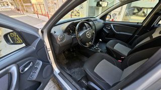 Dacia Duster 2016 1.5dci 110hp 4x4-thumb-8