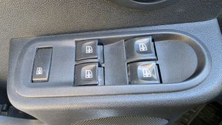 Dacia Duster 2016 1.5dci 110hp 4x4-thumb-15