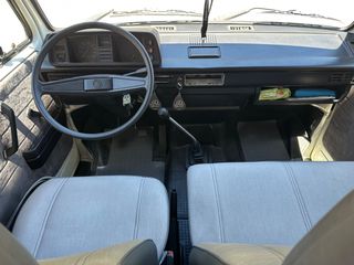 Volkswagen T3 1989 Van-bar-thumb-25