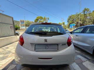 Peugeot 208 2015-thumb-6