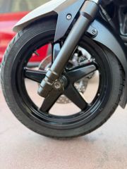 Yamaha XMAX 250 2011-thumb-13