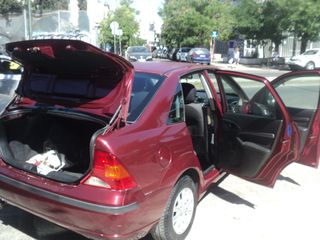 Ford Focus 2001 ΘΕΟΦΙΛΑΤΟΣ ΕΠΙΛΕΓΜΕΝΟ ΟΧΗΜΑ//1.4cc.SEDAN//Α.ΧΕΡΙ//ΑΝΤΑΛΛΑΓΕΣ-thumb-9