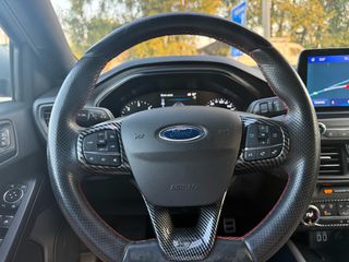 Ford Focus 2021 ST LINE-thumb-12