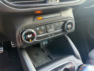 Ford Focus 2021 ST LINE-thumb-15