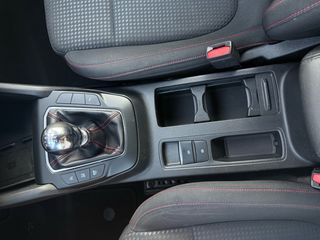 Ford Focus 2021 ST LINE-thumb-18