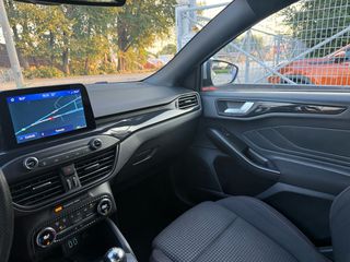 Ford Focus 2021 ST LINE-thumb-16