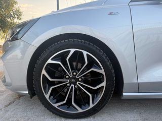 Ford Focus 2021 ST LINE-thumb-7