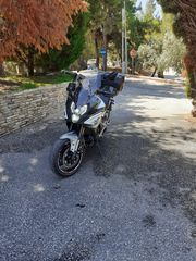 CFmoto 700 MT 2025