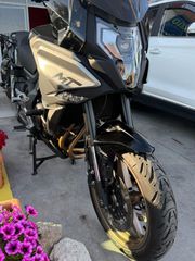 CFmoto 700 MT 2025