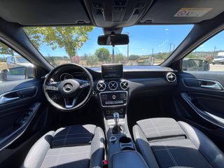 Mercedes-Benz A 180 2017 URBAN-thumb-25