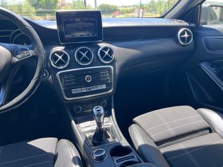 Mercedes-Benz A 180 2017 URBAN-thumb-32