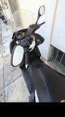 Kymco Downtown 300i 2011-thumb-2