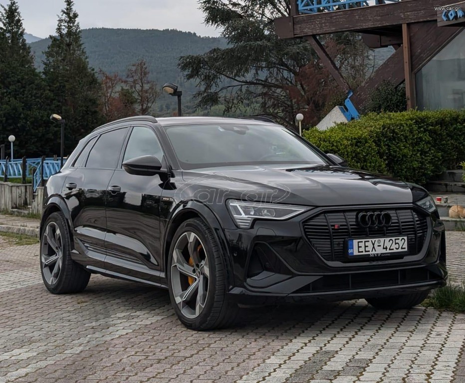 Audi e-tron 2022 SQ8 - ΠΛΉΡΗΣ ΕΓΓΎΗΣΗ ΜΆΙΟ 2027 - Tri-Motor/Torque-Vectoring