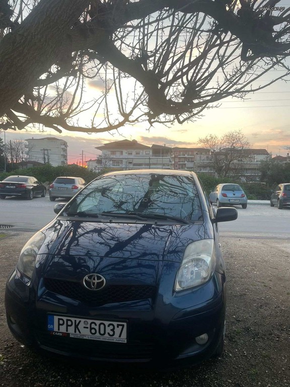 Toyota Yaris 2012 1.3 VVTI 5D
