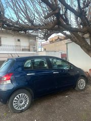 Toyota Yaris 2012 1.3 VVTI 5D-thumb-3