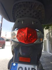 Sym Symphony ST 200i 2015-thumb-5