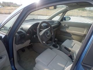 Audi A2 2004 A2 1,4-thumb-1