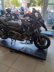 πωλούνται τα πάντα από yamaha t max 500 2010