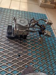 πωλούνται τα πάντα από yamaha t max 500 2010-thumb-20