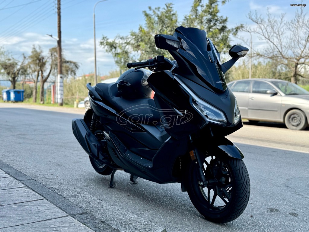 Honda Forza 350 2025