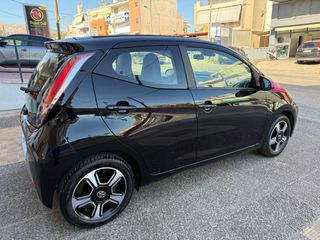 Toyota Aygo 2017 1.0 X-WAVE cabrio-thumb-39