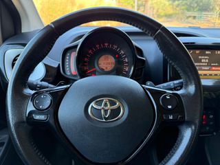 Toyota Aygo 2017 1.0 X-WAVE cabrio-thumb-15