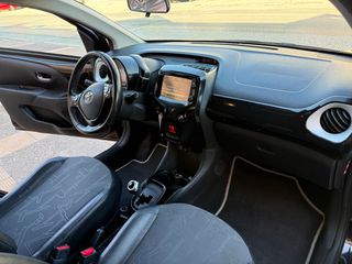 Toyota Aygo 2017 1.0 X-WAVE cabrio-thumb-26