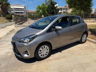 Toyota Yaris 2020 1.5 HYBRID ACTIVE-thumb-1