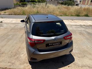 Toyota Yaris 2020 1.5 HYBRID ACTIVE-thumb-23
