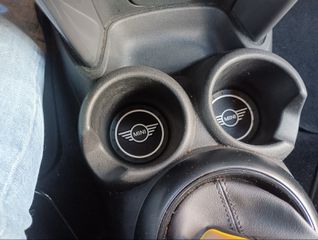 Mini Cooper D 2017-thumb-11