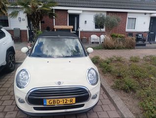 Mini Cooper D 2017-thumb-12