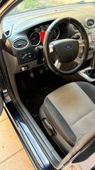 Ford Focus 2010-thumb-12