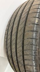 235/40/19 Michelin Primacy 4-thumb-2