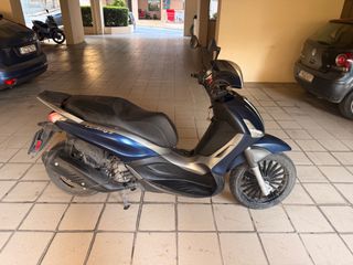 Piaggio Beverly 300 2021 BEVERLY 300S