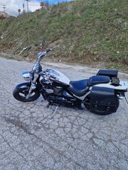 Suzuki VZ 800 2010 Intruder-thumb-1