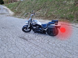 Suzuki VZ 800 2010 Intruder-thumb-4