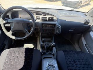 Ford Ranger 2004-thumb-5