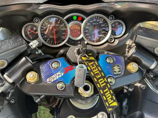 Suzuki GSXR 1300 Hayabusa 2009-thumb-10