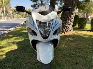Suzuki GSXR 1300 Hayabusa 2009-thumb-13