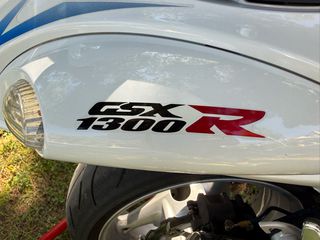 Suzuki GSXR 1300 Hayabusa 2009-thumb-14