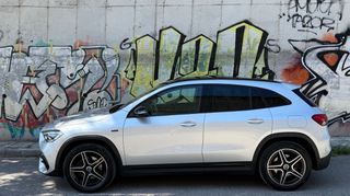 Mercedes-Benz GLA 250 2021 • AMG - PANORAMA - ΑΜΒΙΕΝΤ - NIGHT PACKET - GARANTIE•-thumb-3