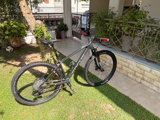 Downhill - Enduro - Trail Focus 2021 Raven Full Carbon