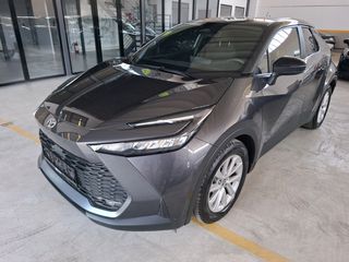 Toyota C-HR 2024 HEV C-Ult 1.8-thumb-6