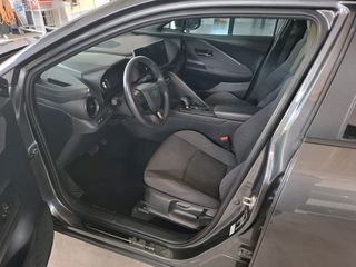 Toyota C-HR 2024 HEV C-Ult 1.8-thumb-9