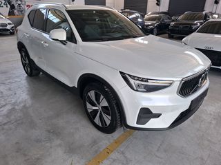 Volvo XC40 2022 MHEV B3 163hp AT Core