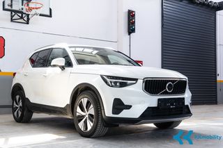 Volvo XC40 2022 MHEV B3 163hp AT Core-thumb-1