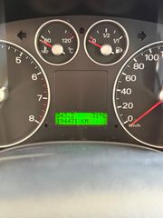 Ford C-Max 2004-thumb-12