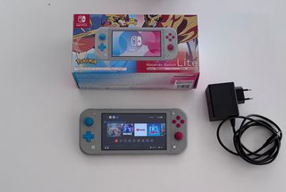 Nintendo Switch Lite – Μεταχειρισμένο σε καλή κατάσταση