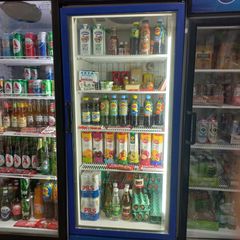 Πωλειται εξοπλισμος mini market-ψυγεια+ραφια